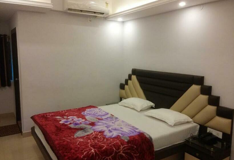 Deluxe Rum, S G International