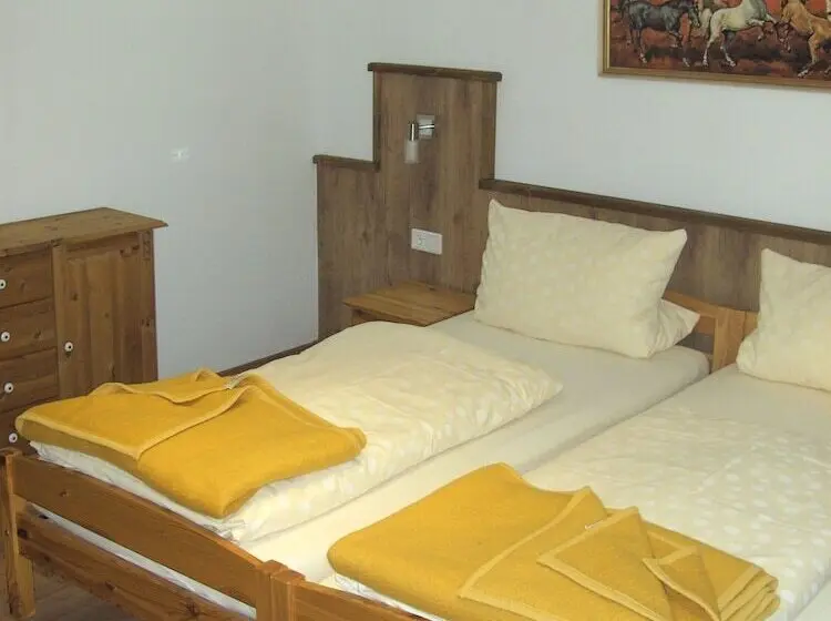 スタンダードルーム, Landhotel Garni Knittelsheimer Mühle
