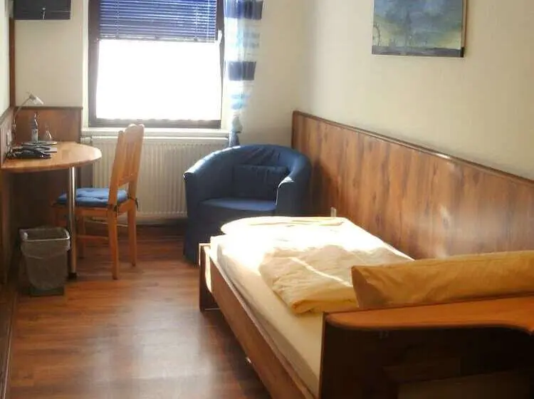スタンダードシングルルーム, Landhotel Garni Knittelsheimer Mühle