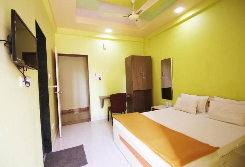 Chambre Standard, Somnath Sagar