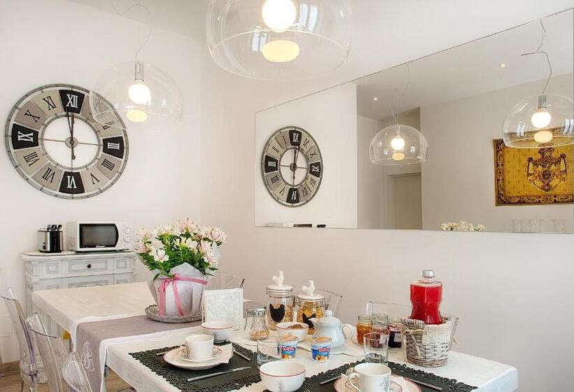 Номер Стандарт, Siena Vip B&b