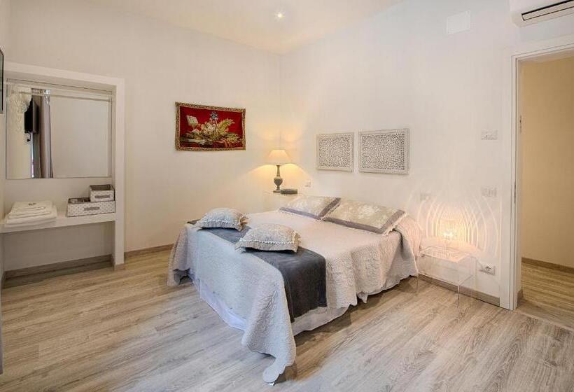 Номер Стандарт, Siena Vip B&b