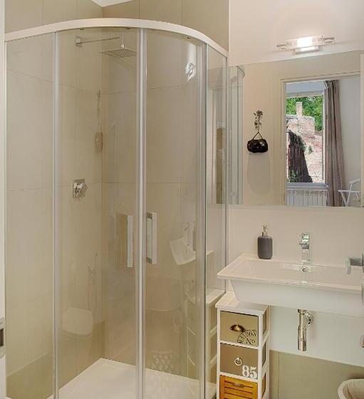 Полулюкс Повышенной Комфортности, Siena Vip B&b