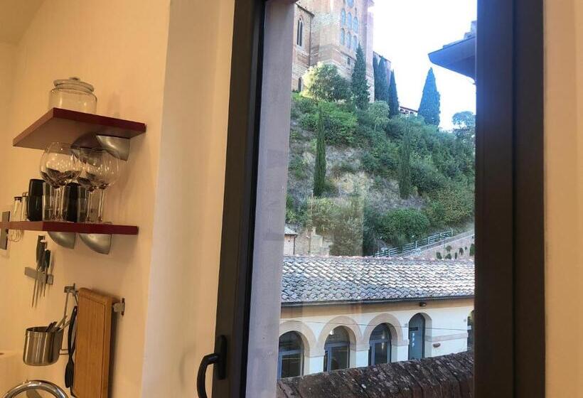 Студио Стандарт Кровать Кинг, Siena Vip B&b