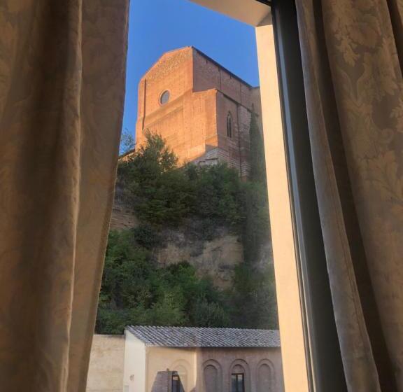 آپارتمان 2 خوابه, Siena Vip B&b