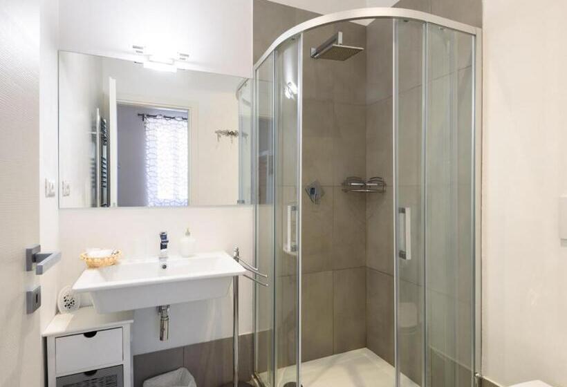 اتاق لوکس, Siena Vip B&b