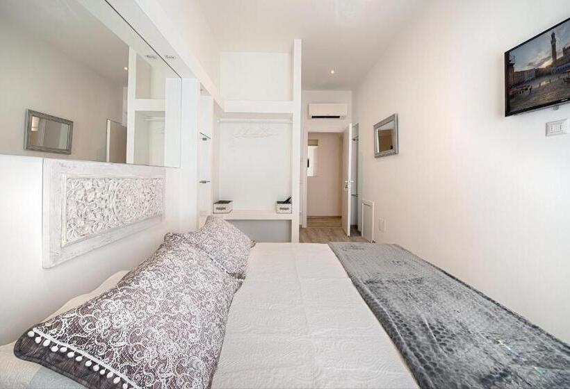 اتاق استاندارد, Siena Vip B&b