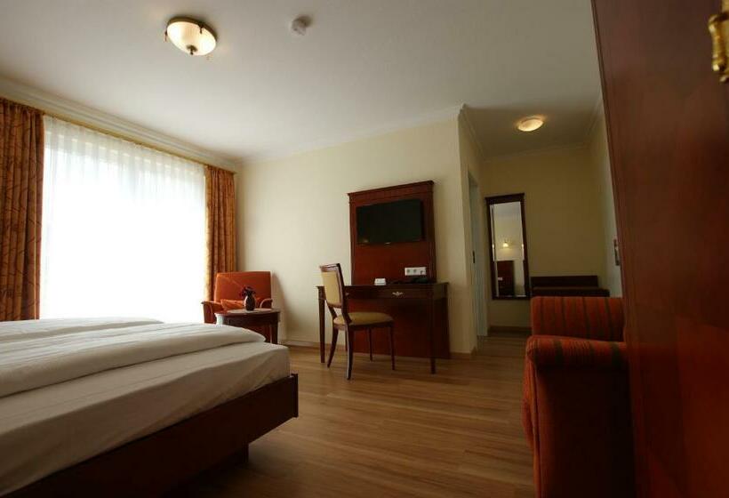 غرفة قياسية مزوَّدة بشُرفة, Waldcafé Hotel Restaurant