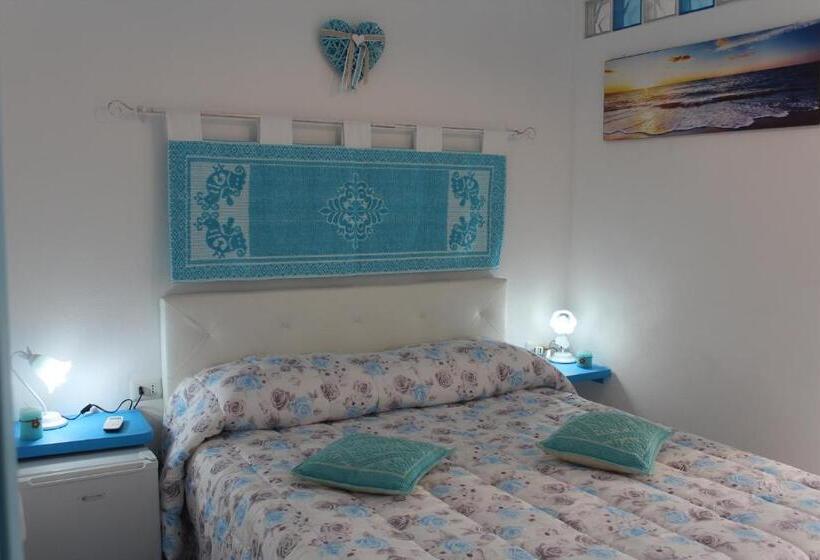 اتاق استاندارد با چشم‌انداز باغ, B&b Acquadolce
