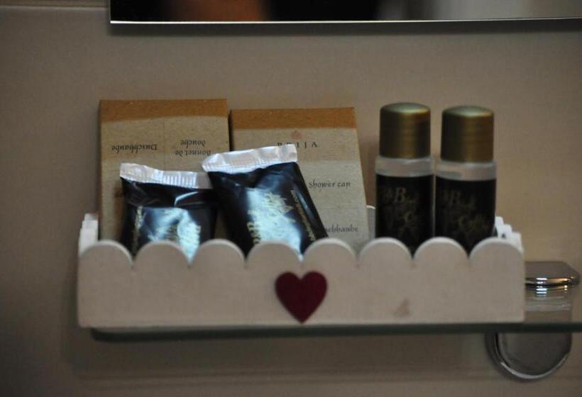 اتاق استاندارد, Artisti Rooms