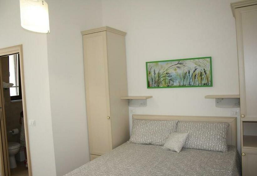 غرفة قياسية مزوَّدة بشُرفة, B&b Stelle Della Daunia