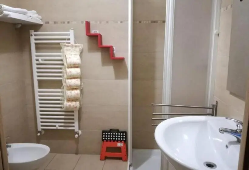 コンフォートトリプルルーム, B&b Stelle Della Daunia