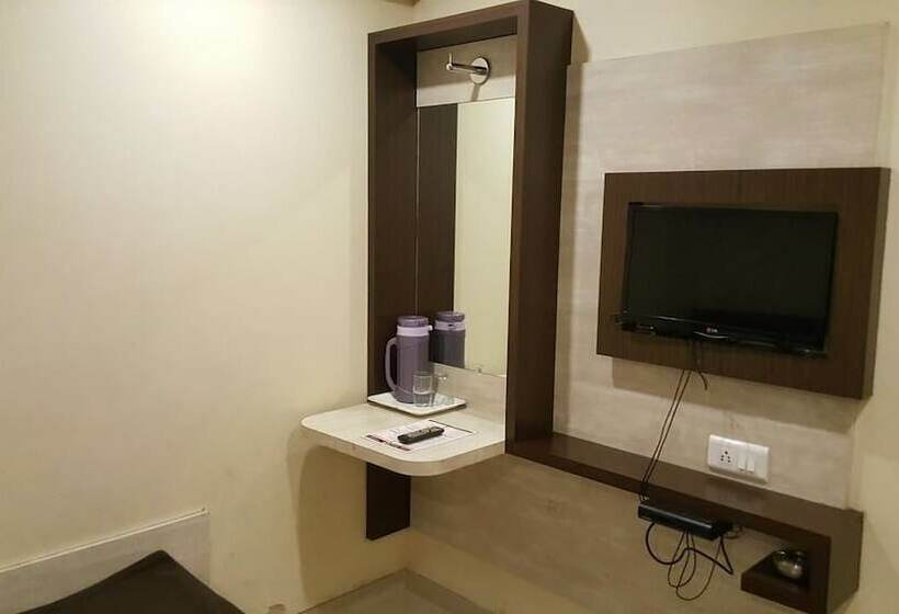 غرفة قياسية, Apex Regency