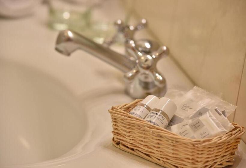 اتاق استاندارد با تخت بزرگ, Cristallo