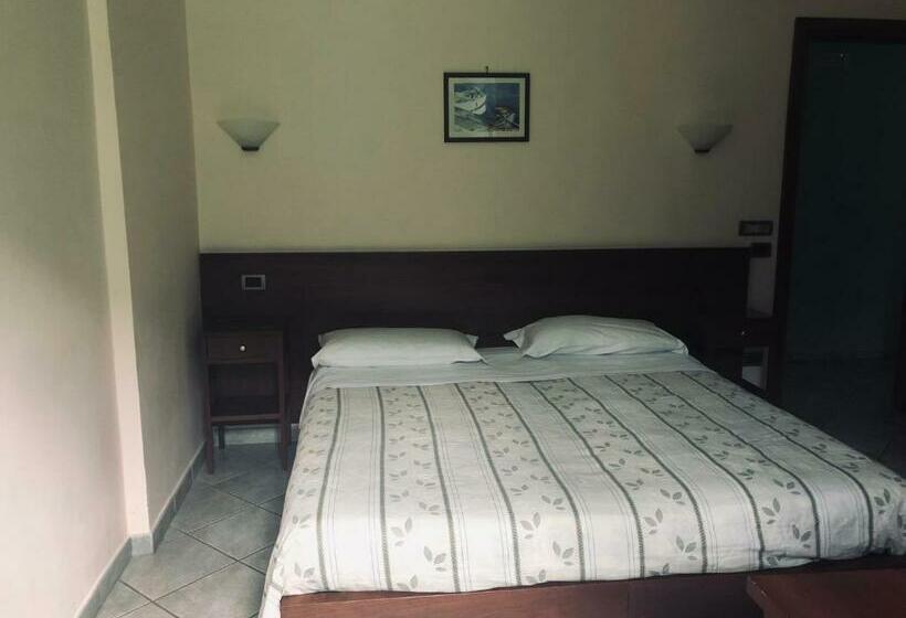 ガーデンビュースタンダードルーム, Elisabetta