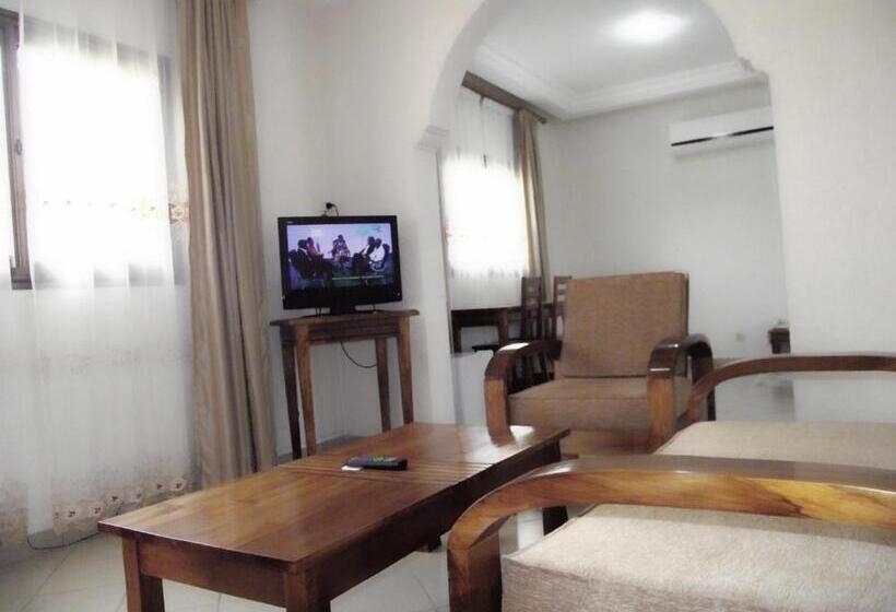 スイート, Ghis Palace