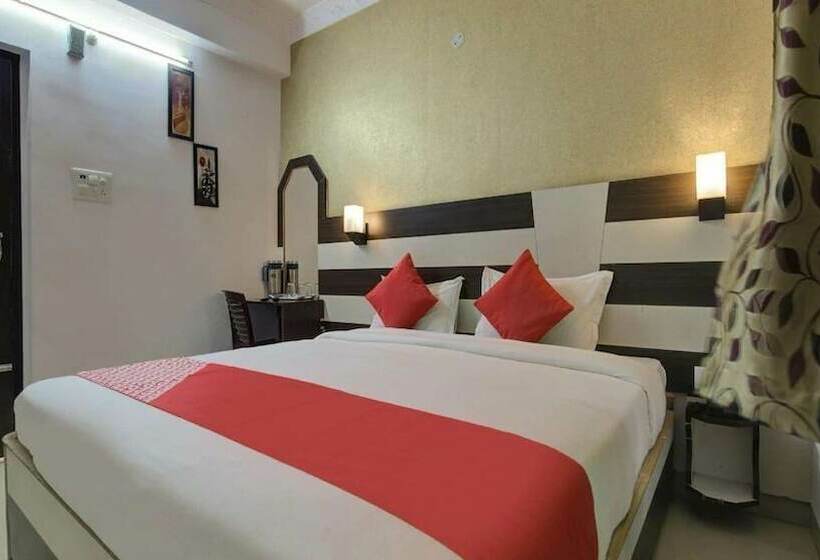 Quarto Deluxe, Mani International