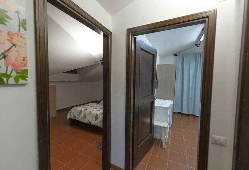 اتاق استاندارد چهار تخته, Villapiana Country House