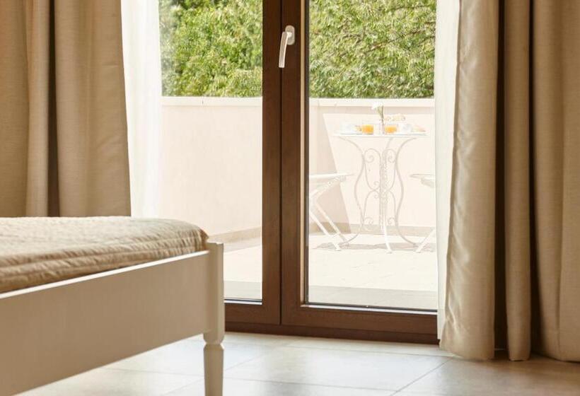 اتاق استاندارد, Villapiana Country House