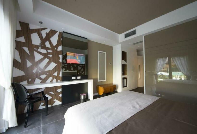 带花园景观的标准三人间, B&b Luna Per Te