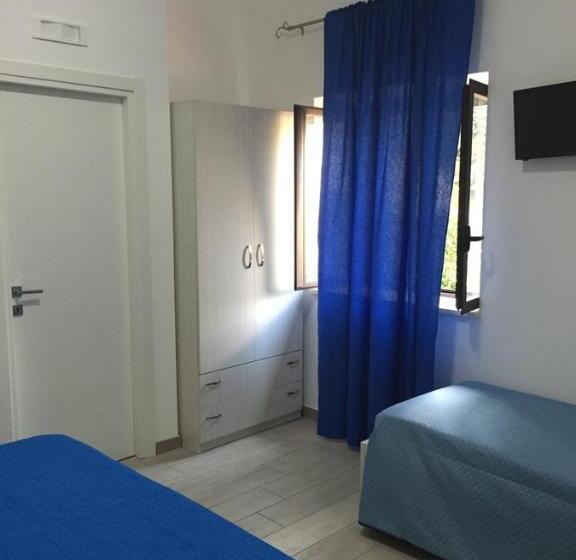 חדר סטנדרט לשלושה, Il Vecchio Pescatore