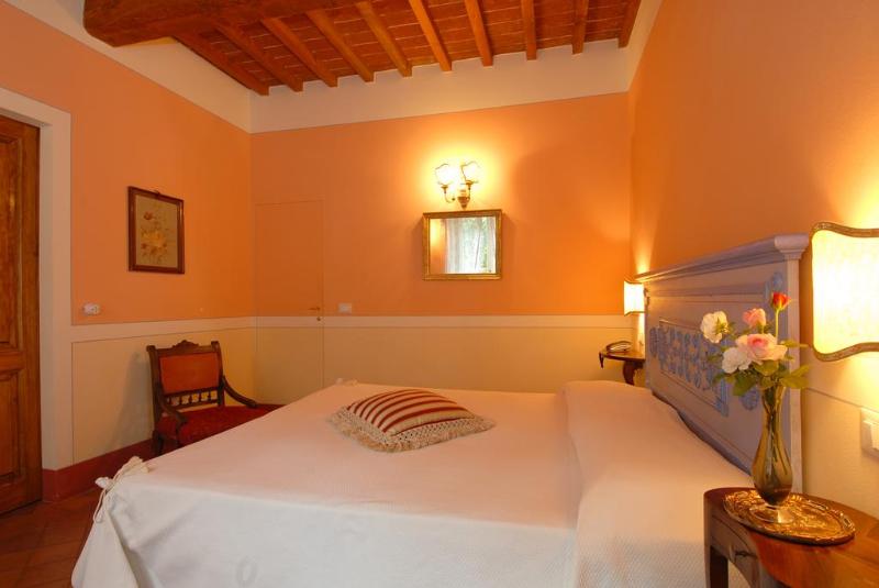 Номер Стандарт с Балконом, Torre Giardino Segreto B&b  Borgo Capitano Collection   Albergo Diffuso