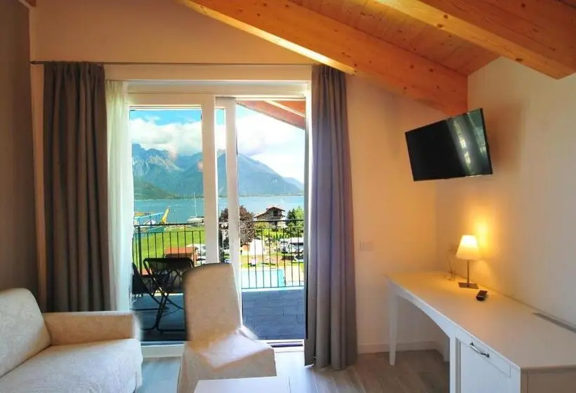 Juniorsviitti Järvinäkymä, Resort Le Vele