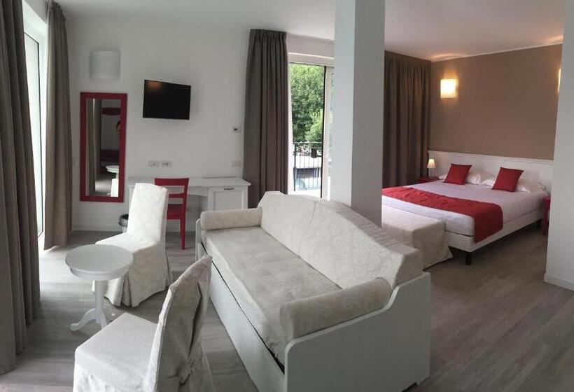 湖の見えるジュニアスイート, Resort Le Vele