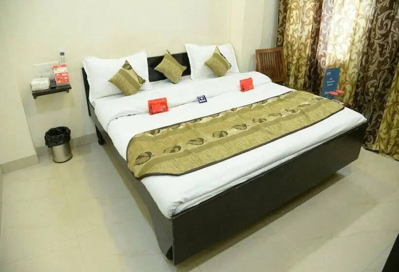 Standard-huone, Satyam