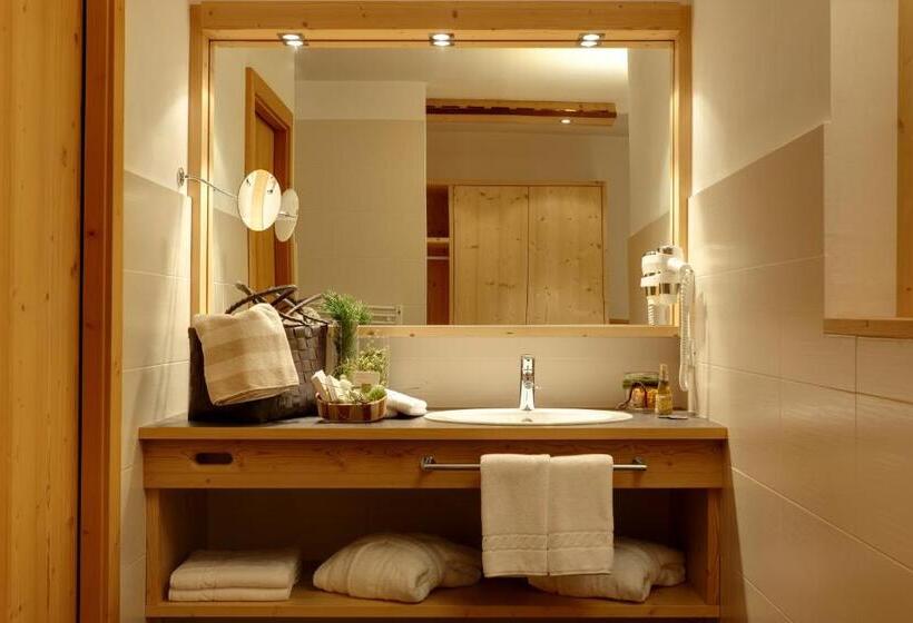Номер Superior с Балконом, Kräuterhotel Zischghof