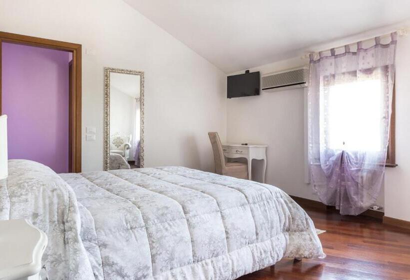 디럭스 룸, La Dimora Di Lara B&b