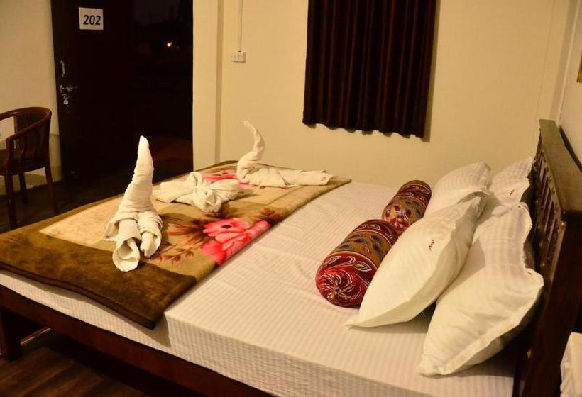 豪华房间, The Narayan Resort