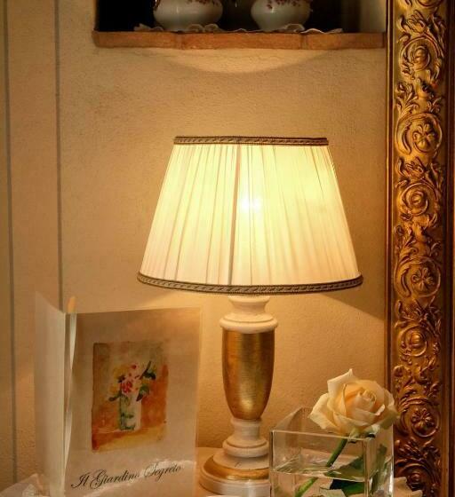 Номер Стандарт, Torre Giardino Segreto B&b  Borgo Capitano Collection   Albergo Diffuso