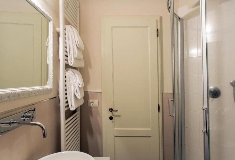 スタンダードルーム, Torre Giardino Segreto B&b  Borgo Capitano Collection   Albergo Diffuso