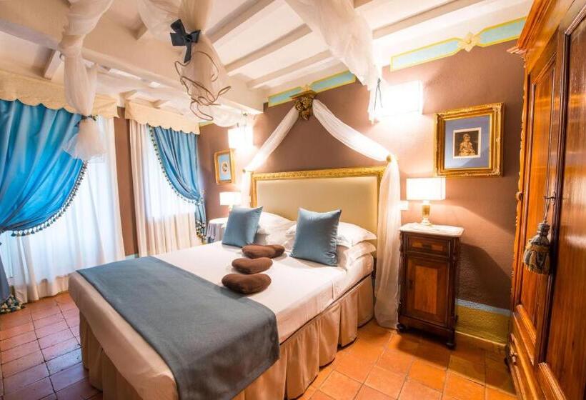 Номер Стандарт с Балконом, Torre Giardino Segreto B&b  Borgo Capitano Collection   Albergo Diffuso