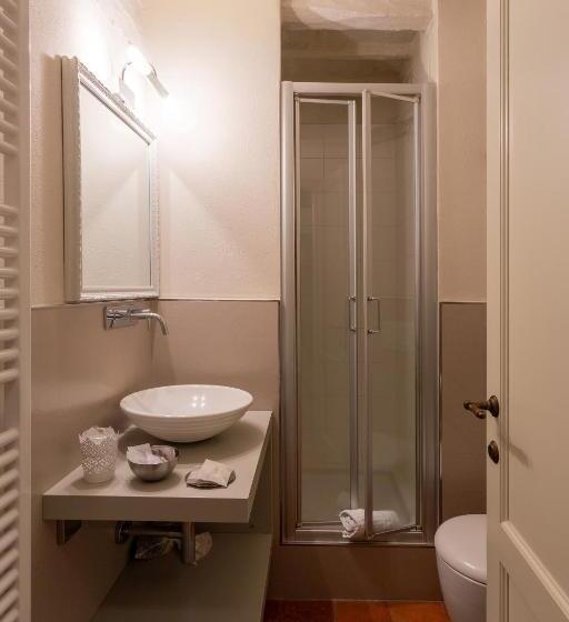 Номер Стандарт с Балконом, Torre Giardino Segreto B&b  Borgo Capitano Collection   Albergo Diffuso