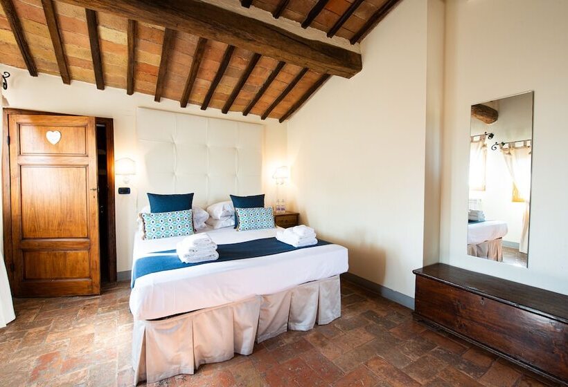 Номер Стандарт с Балконом, Torre Giardino Segreto B&b  Borgo Capitano Collection   Albergo Diffuso