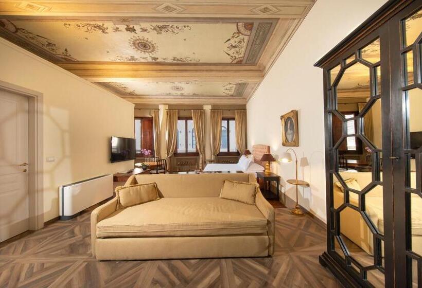 سوییت, Palazzo Martellini Residenza D'epoca