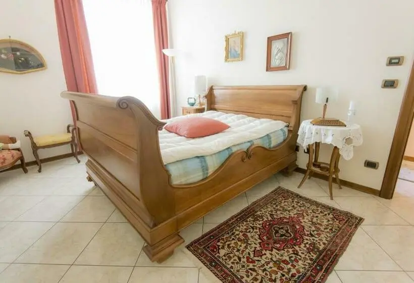 اتاق استاندارد, B&b Il Portichetto