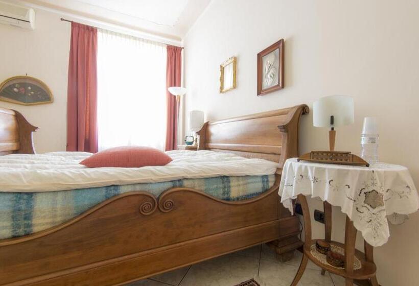 اتاق استاندارد, B&b   Il Portichetto