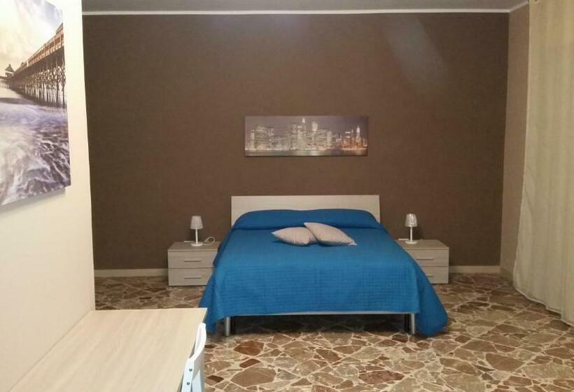 スタンダード４人部屋, B&b Don Pedro Riposto