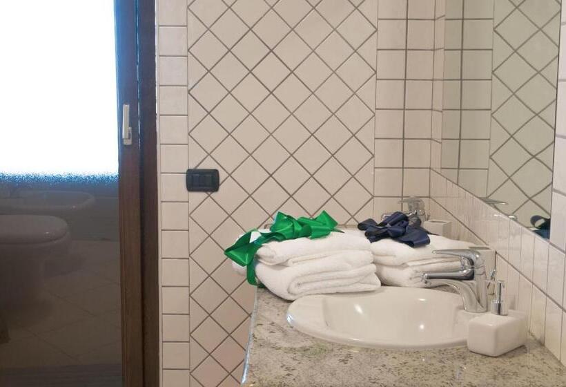 غرفة قياسية, B&b Le Fresie