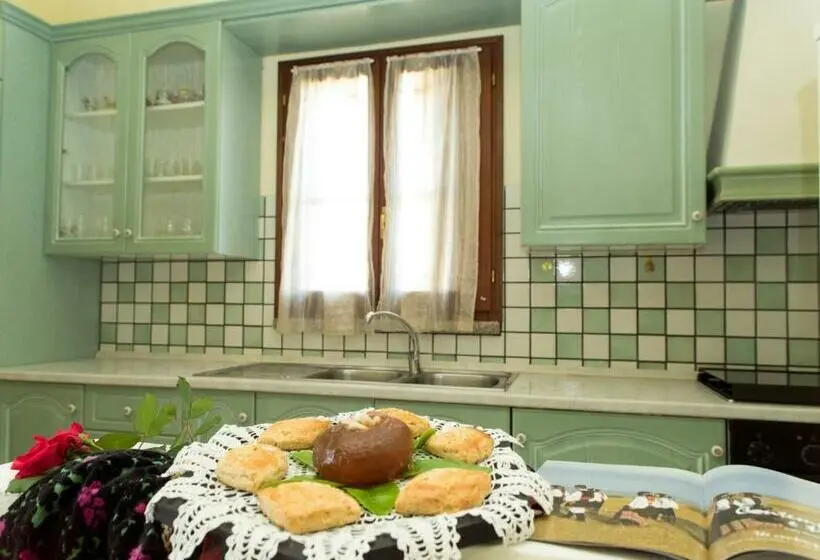 Economy Quadruple Room, B&b Meta Mito