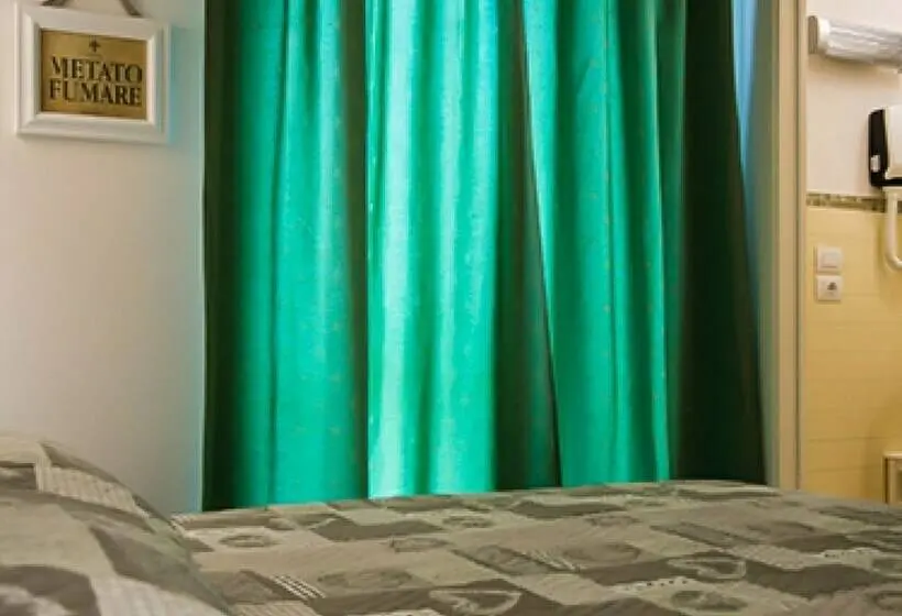 シティビューのダブルベッドスタンダードルーム, Il Giglio Verde