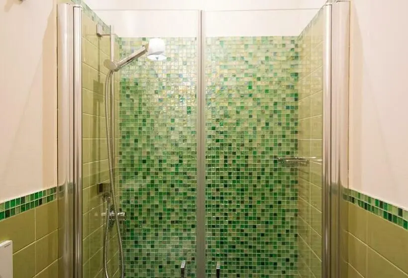 スタンダードルーム, Il Giglio Verde