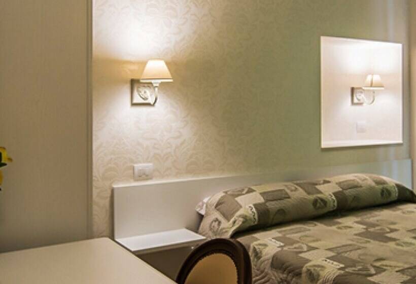 חדר סטנדרט מיטה זוגית עם נוף לעיר, Il Giglio Verde