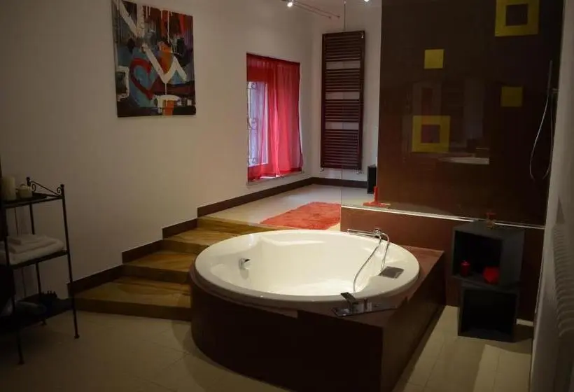 スイート, La Residenza Piacentina
