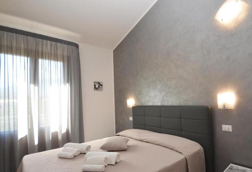 발코니 디럭스 룸, Le Falesie Di Castelluzzo