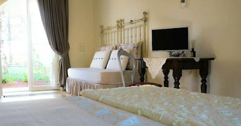 庭の見えるジュニアスイート, Tenuta Agriturismo La Borina