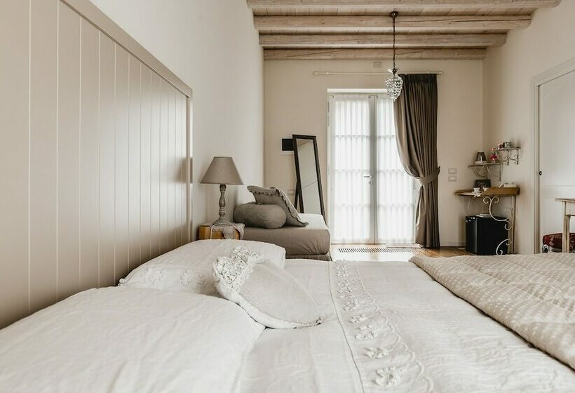 庭の見えるジュニアスイート, Tenuta Agriturismo La Borina